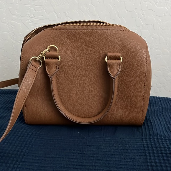 Uniqlo tan purse - Picture 6 of 12